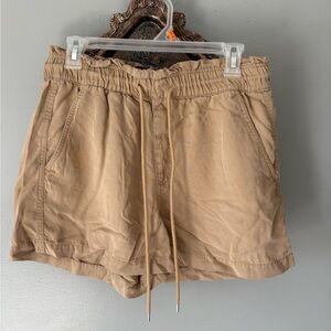 LOFT Tan classic shorts